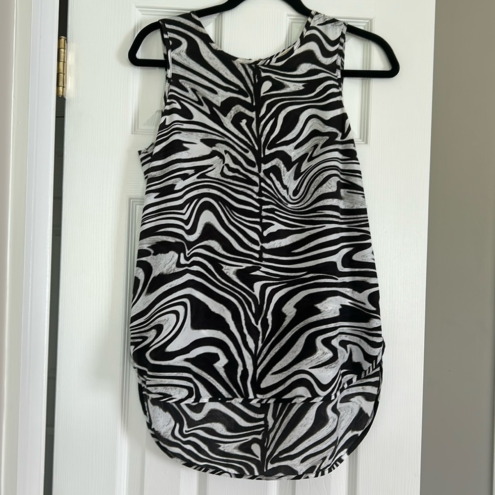 Zebra design top